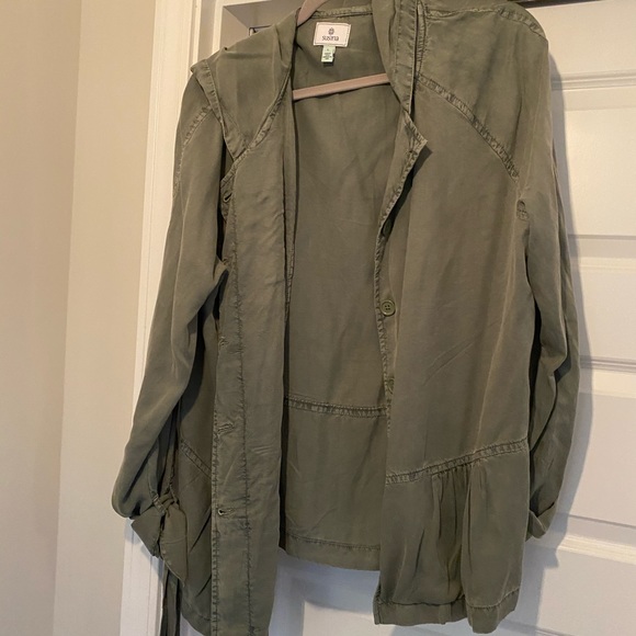 Jacket.  Worn once - Picture 3 of 3